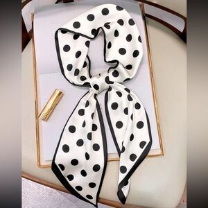 Polka Dot Scarf N876